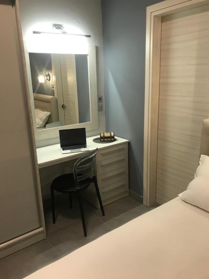 Avra Comfort Rooms - Family ネア・ポティダイア エクステリア 写真