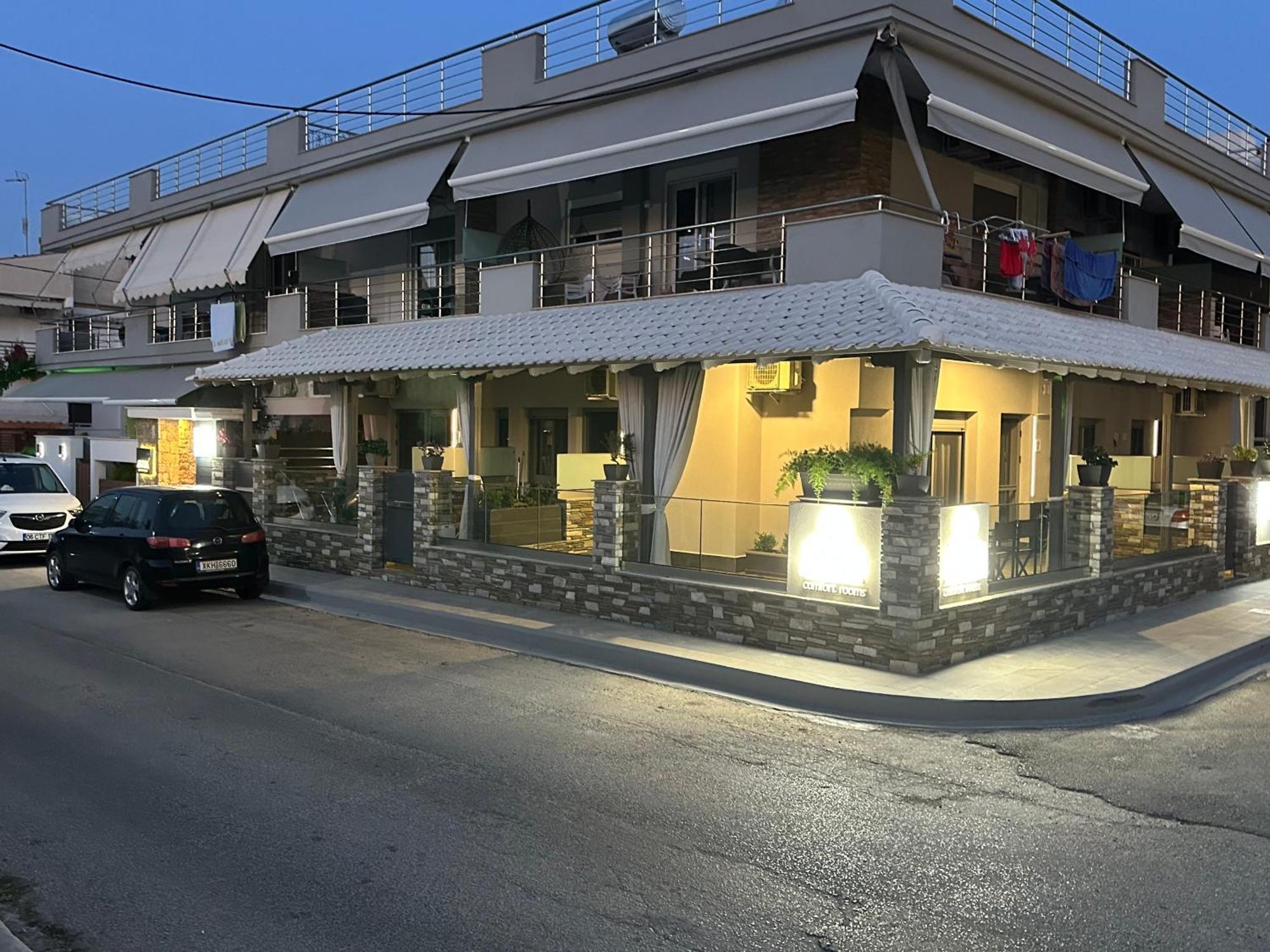 Avra Comfort Rooms - Family ネア・ポティダイア エクステリア 写真